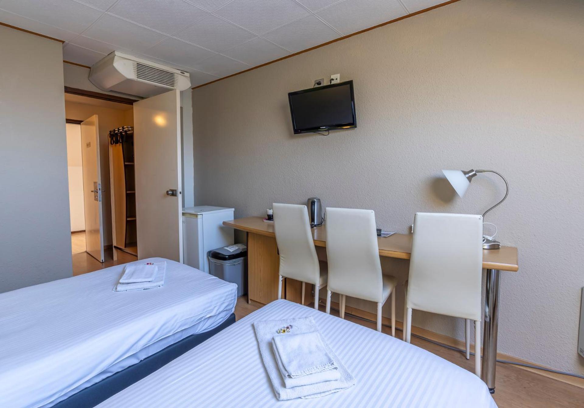 Sleep & Go Brugge Hotel Luaran gambar